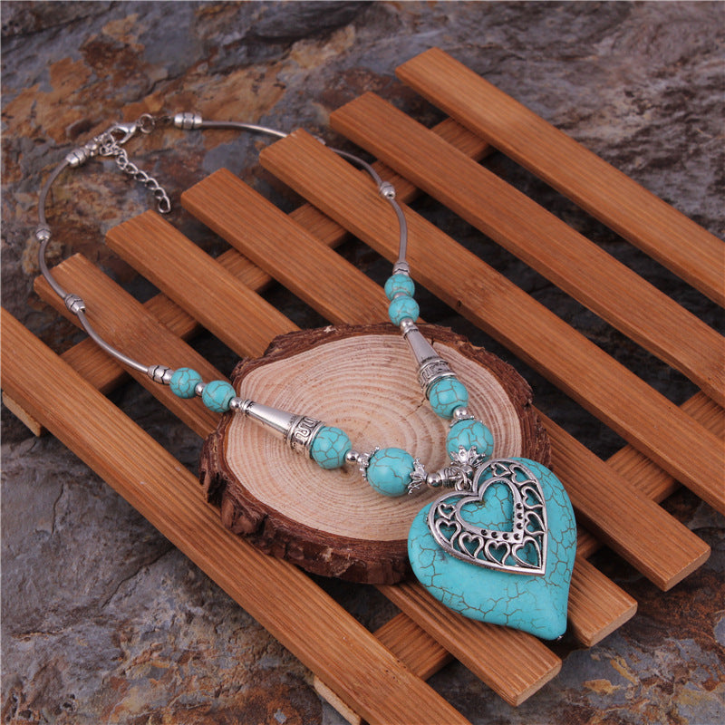 Love Turquoise Short Alloy Necklace